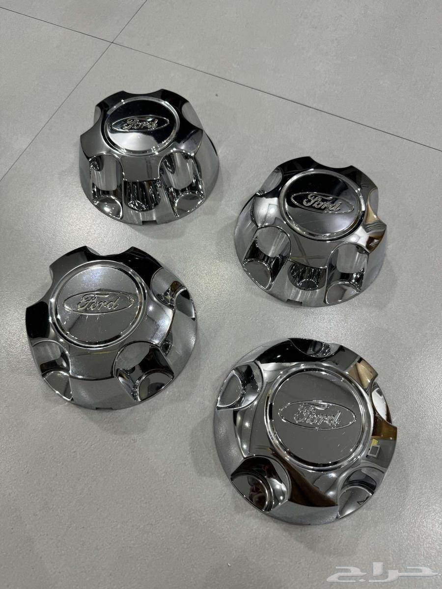 اكواب فورد بوليسي كروم أصلية نظيفة64582076514563110