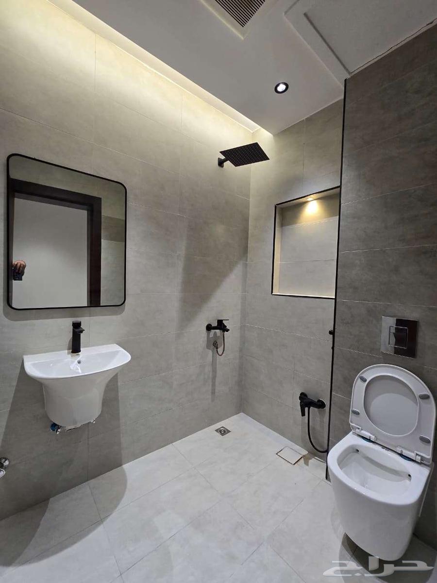 شقة أرضية فاخرة للبيع حي الزهور - المحالة - أبها64161166585858112