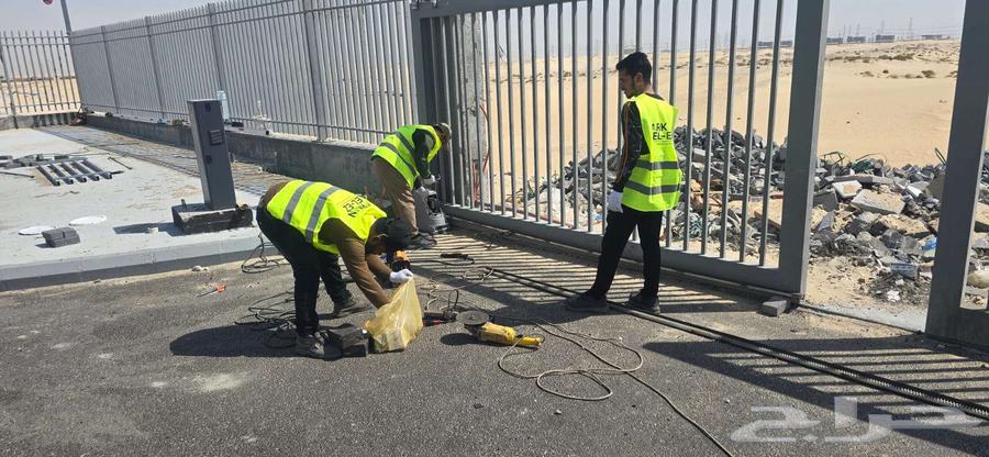 أسوار خرسانيه-أسوار حديد64208358792707111