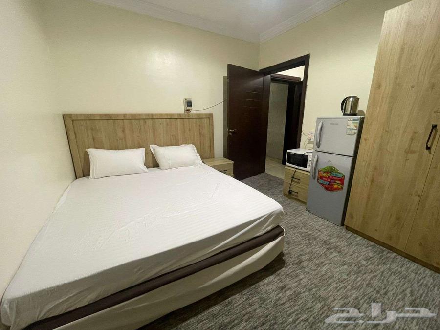 استوديو مؤثث للإيجار ( الشهري والسنوي ) جدة حي السلامة64195237363073110