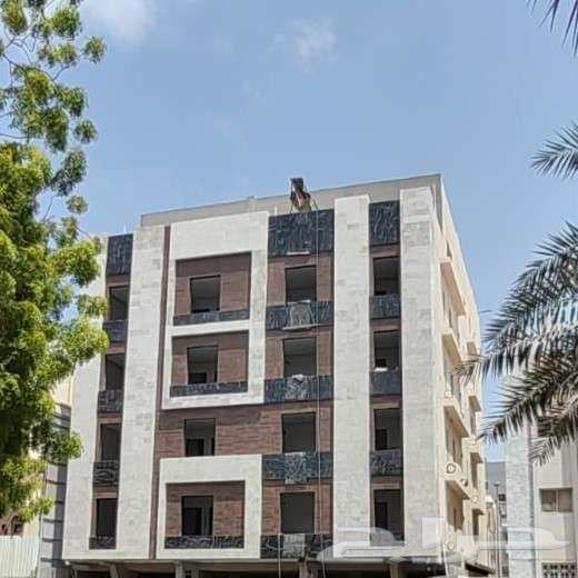 شقة 4 غرف بحي السلامة للبيع أفراغ فوري أمامية بمدخلين64225057960066110