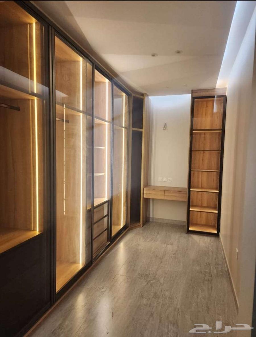 تنفيذ كافة اعمال الديكورات تفصيل دولاب ورفوف ديكورات شاشه64225270839299112