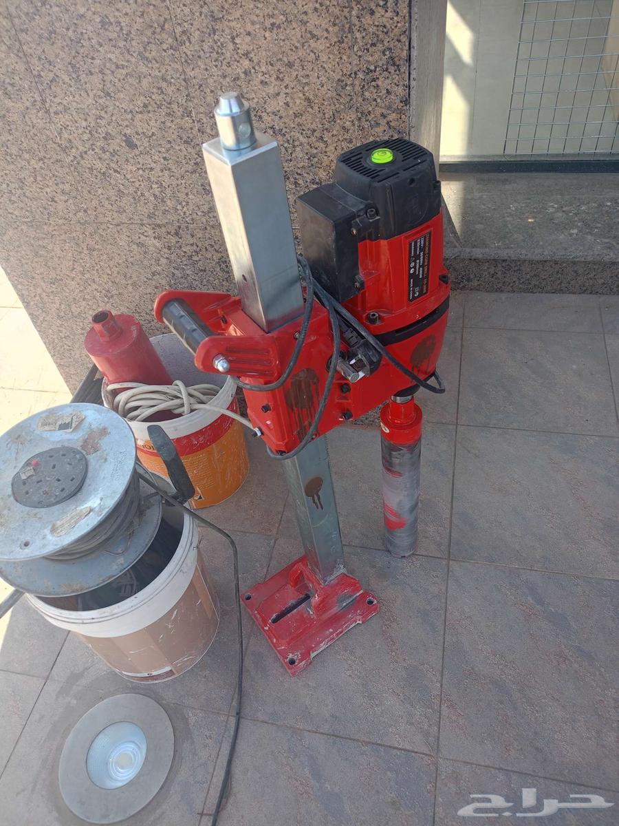 Core drilling machine for concrete64217645694083111