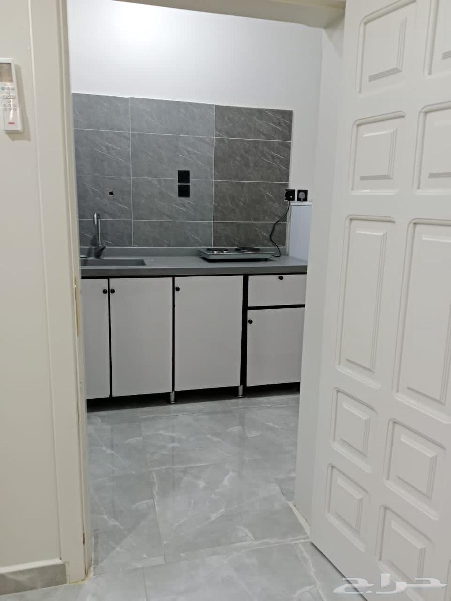 شقة استديو للايجار بحي الخليج64217161609218114