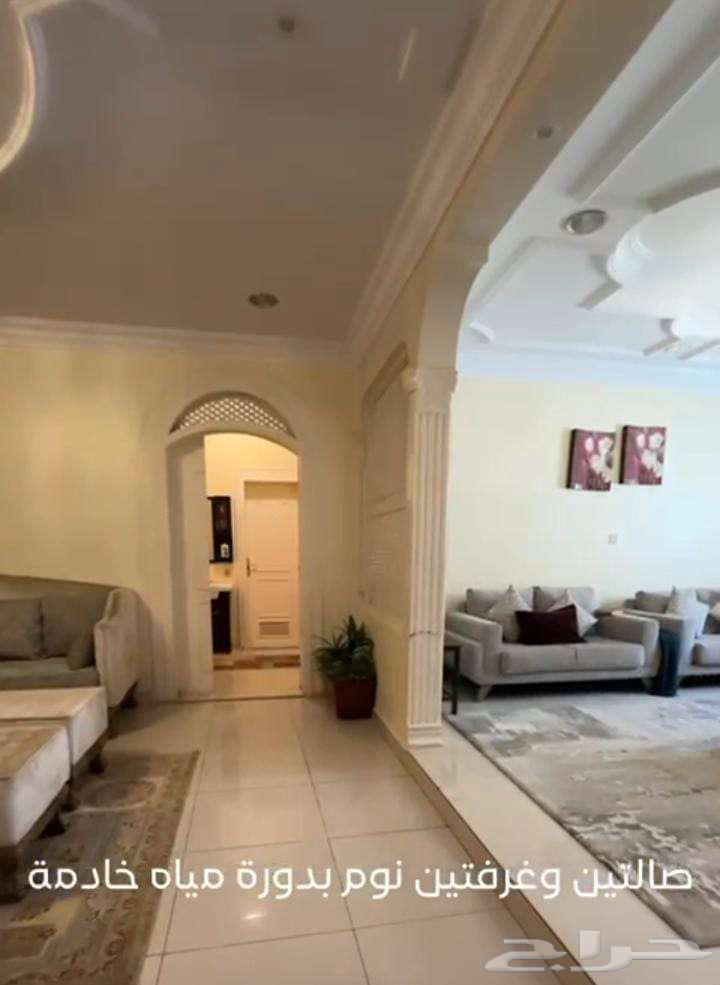 للبيع دور ارضي وشقتين مفصولات بحي الريان بعنيزة64239752115585111