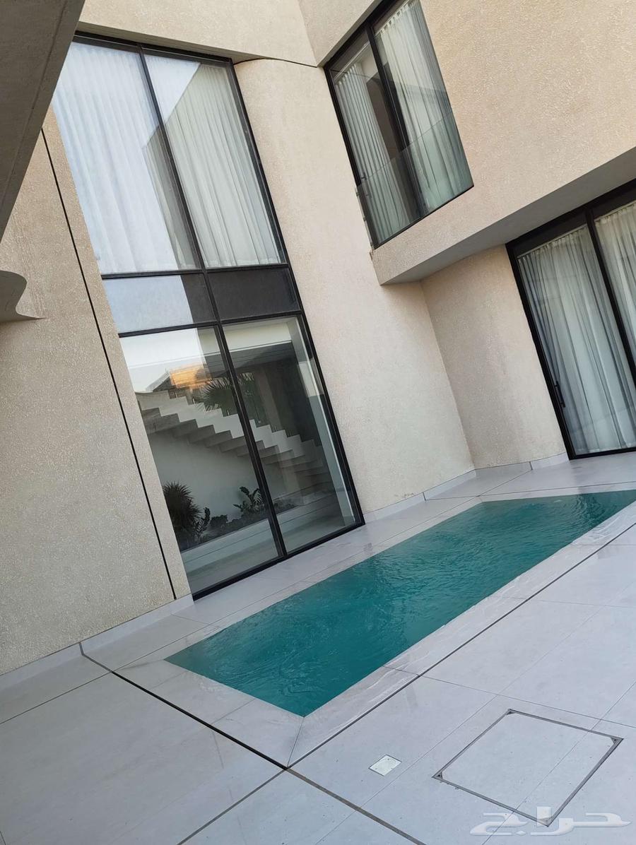 صيانة مسابح بالرياض. فني صيانة مسابح. تنظيف مسبح64228465075842111