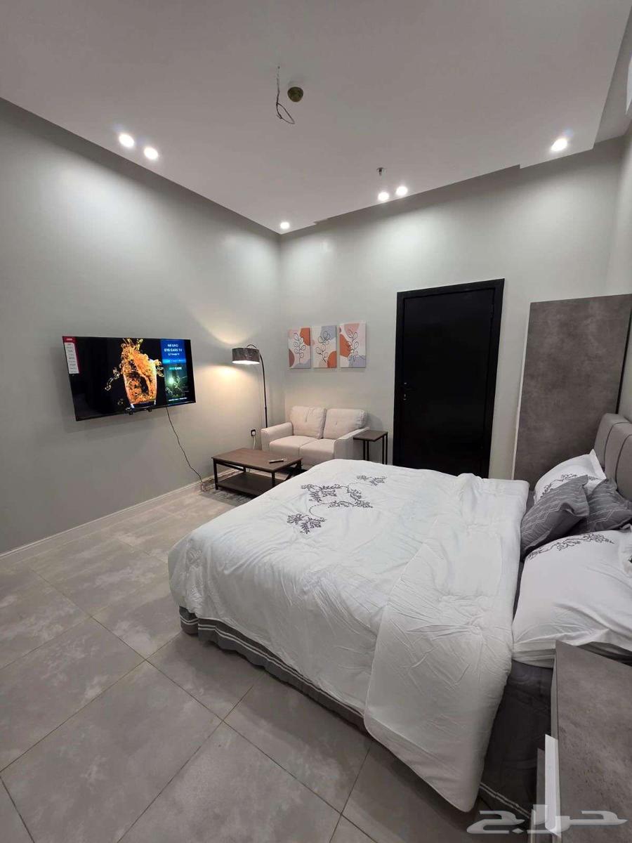 Studio with courtyard for rent in Riyadh, Al Rimal64228816261123110