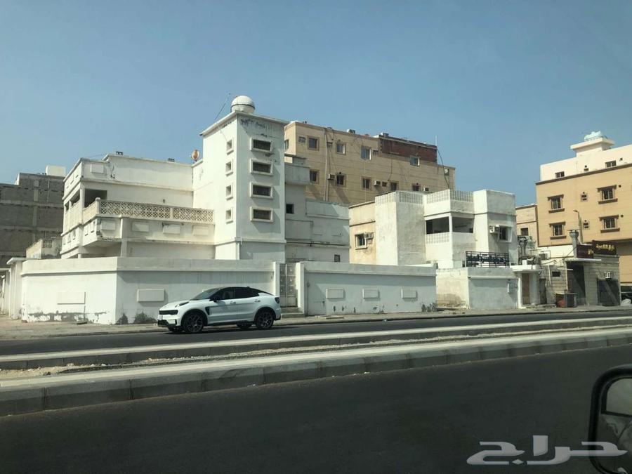 Contracting64225864899586112