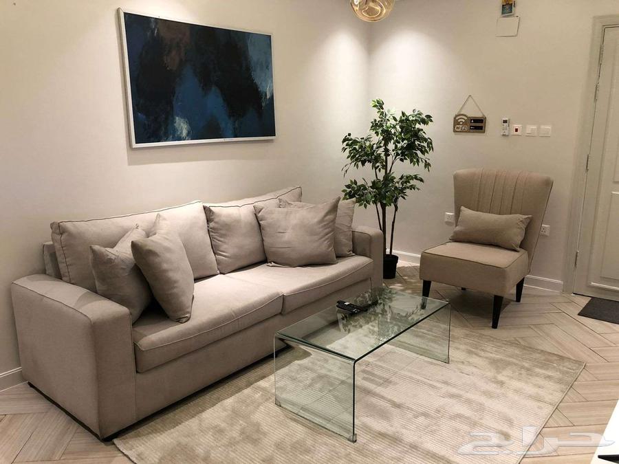 شقة فخمة للإيجار بحي السلامة64239752612225111