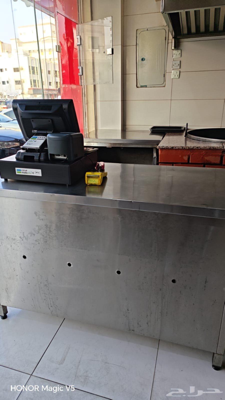 محل مطعم لتقبيل64244661505410110