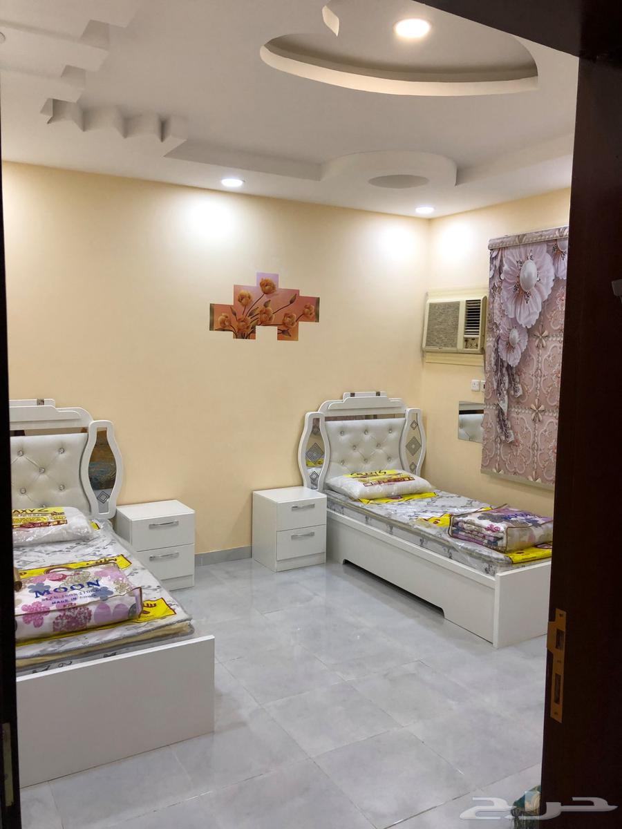 للايجار شقه مفروشه 3 غرف حي بريمان64244661279619112