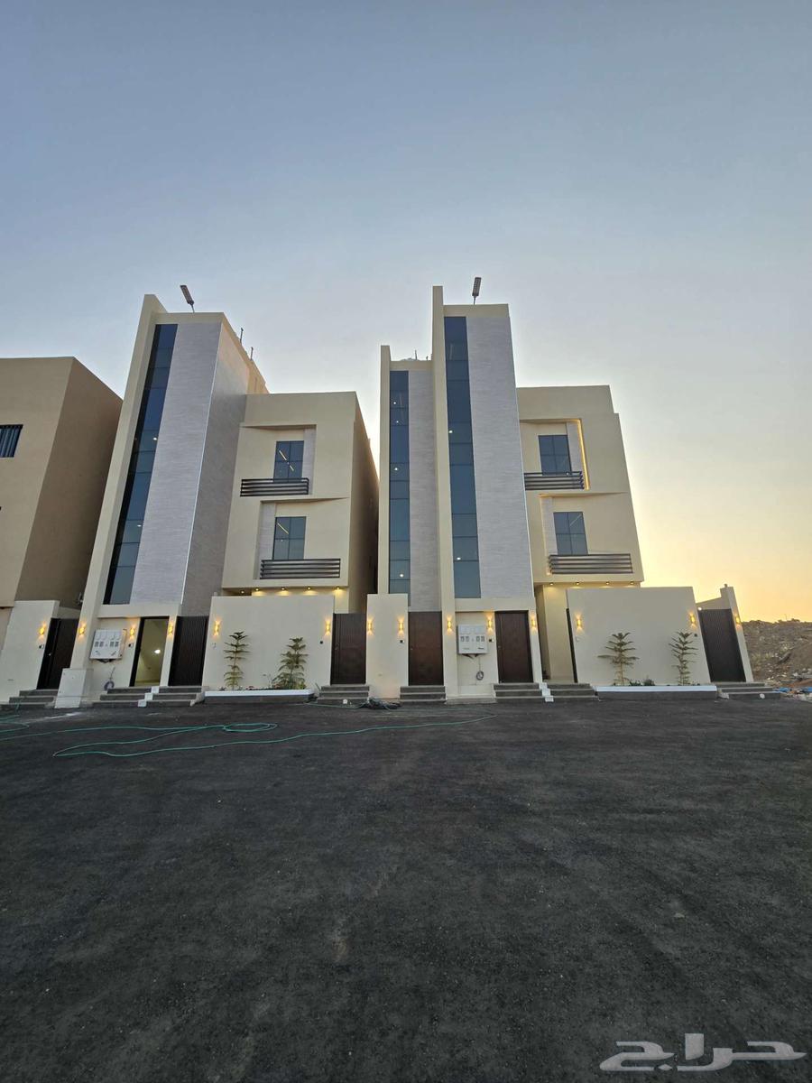 For sale, upper floor, 6 VIP rooms, completely independent entrances, independent level, Al-Talh neighborhood64240289641731111