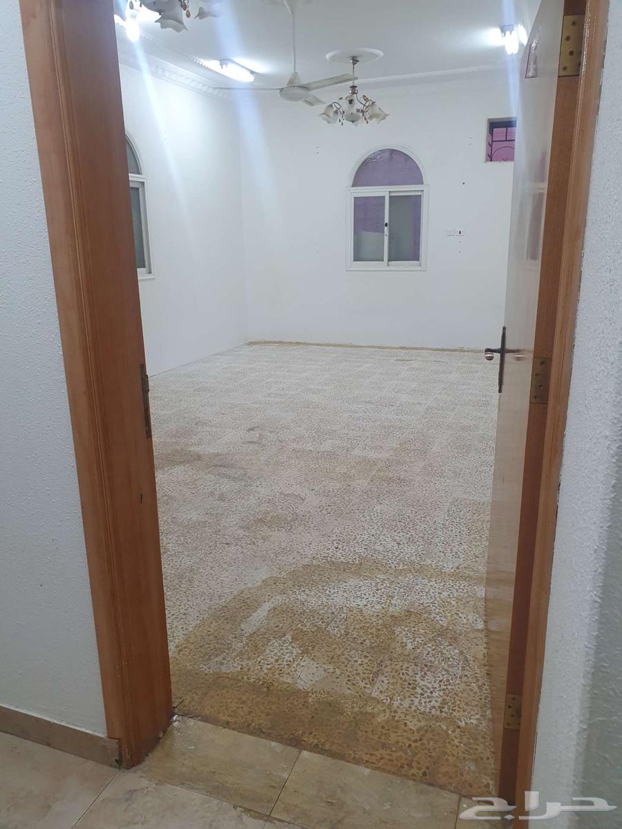 شقة 4 غرف الرصراص64240450609411114