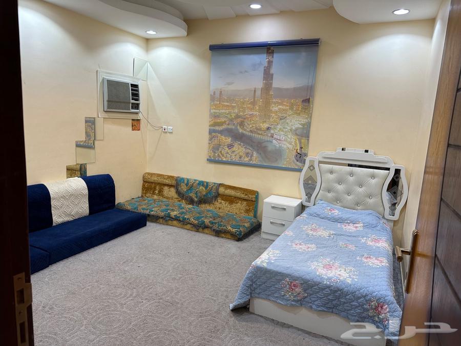 للايجار شقه مفروشه 3 غرف حي بريمان64244661279619113