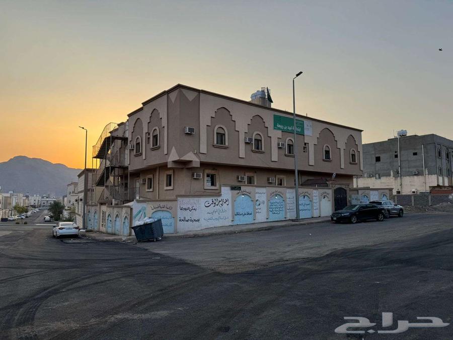 عمارة للإيجار بالمدينة المنورة64240290754691111