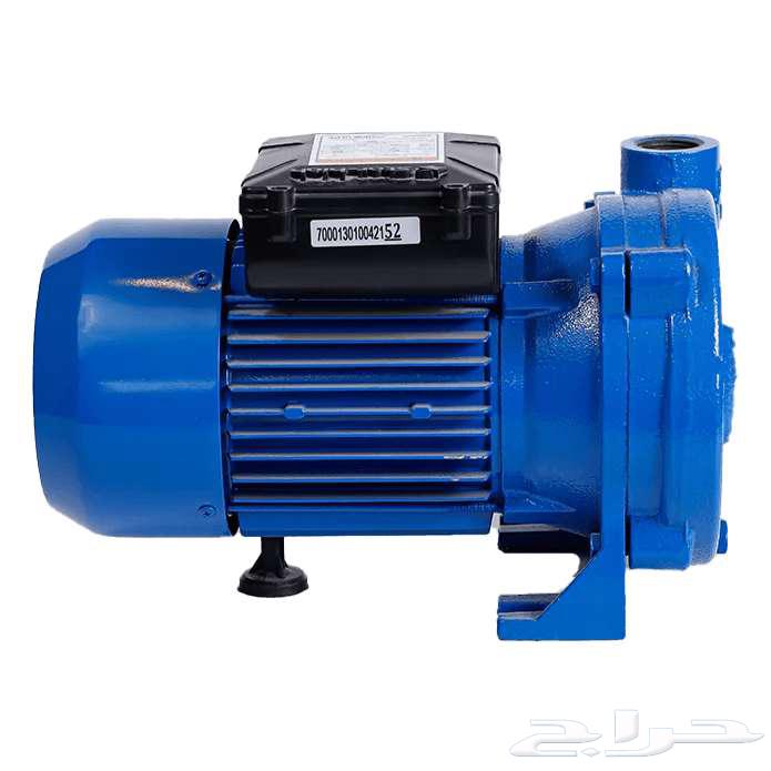 Technician for repairing water tank dynamos, pumps, and water heater installation64369542534529110