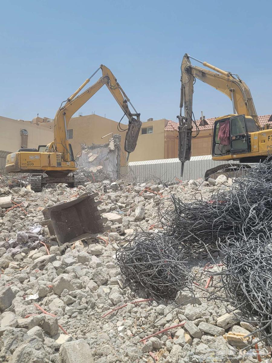 Demolishing buildings for scrap, building demolition company, demolishing buildings64249723915394110