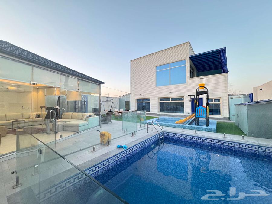 Elegant Chalet in the City - Blockcloud64254311284226110