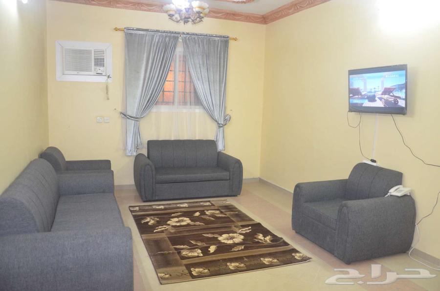 للايجار الشهري في العزيزيه شارع الشباب64270277396097114