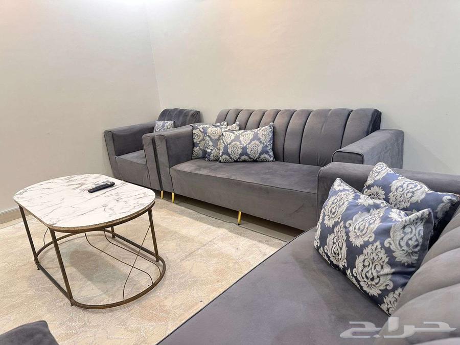 Apartment with one room and a hall for rent in Dhahrat Laban64263973645313112