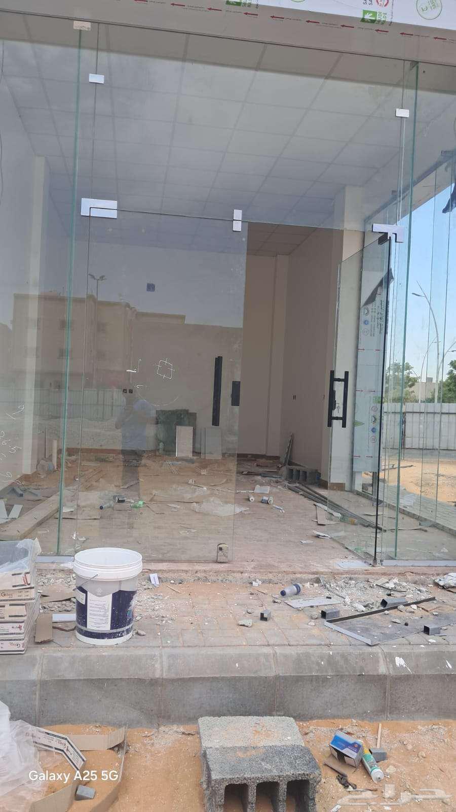 تفصيل قزاز شاور تركيب زجاج للمحلات تفصيل مكتب زجاج الدمام64369966695553111