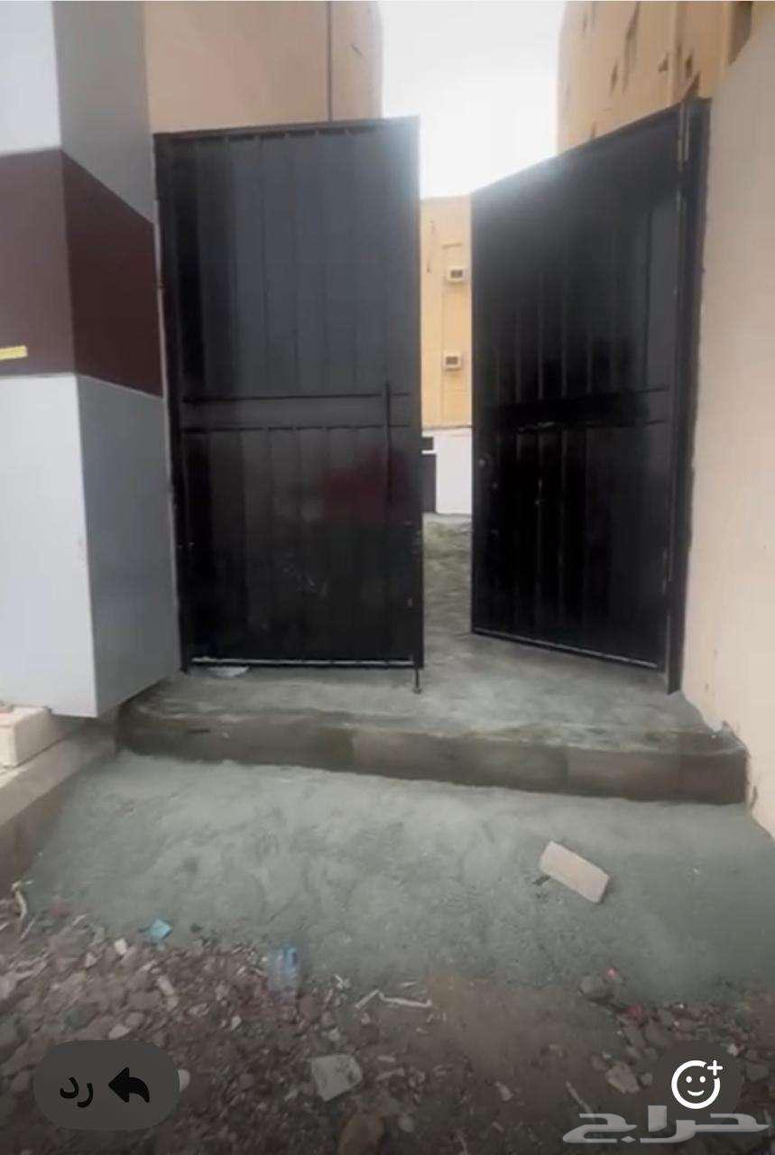 مجمع للإيجار