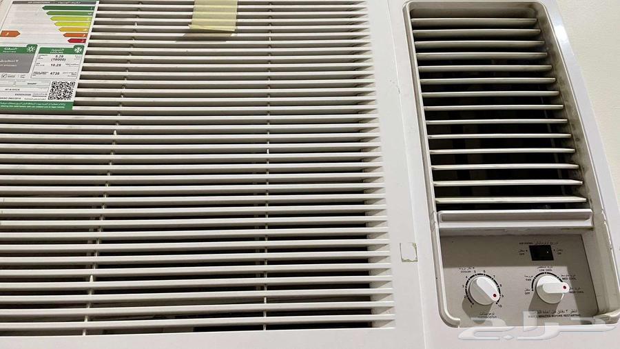 3 window air conditioners, used for less than a year64360165604097112