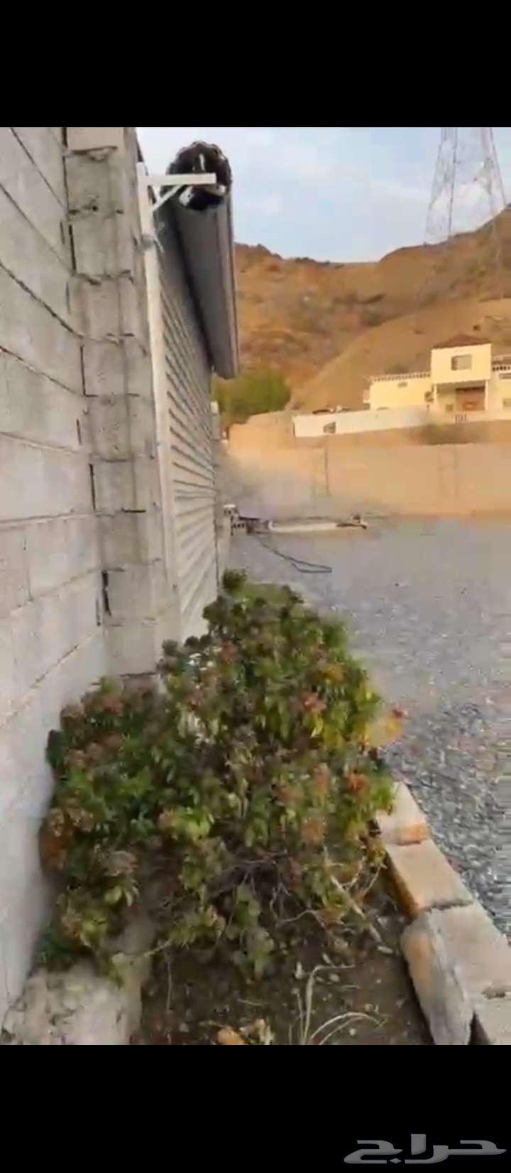 للبيع بيوت في مربة 30064379871880834112