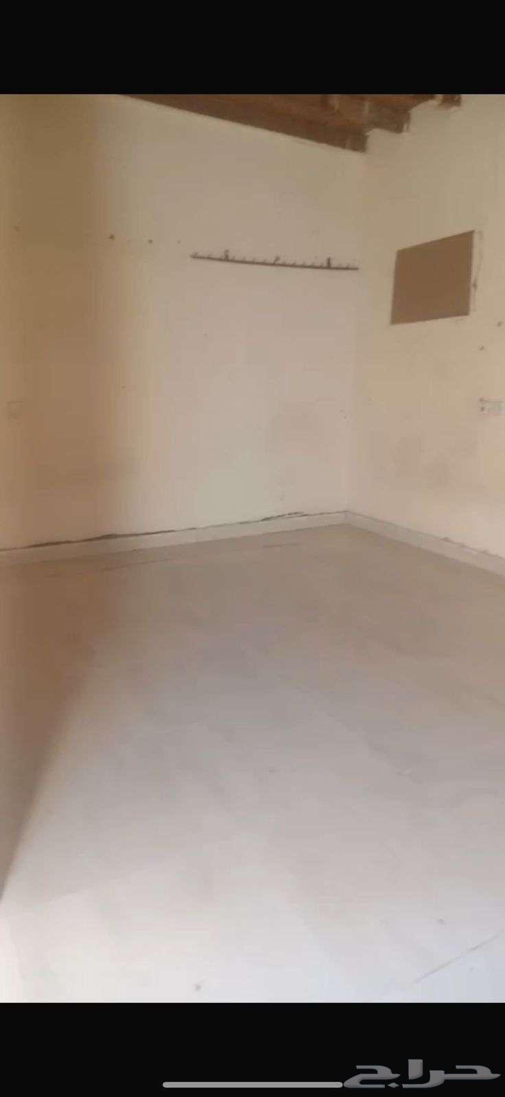 مستودع للإيجار