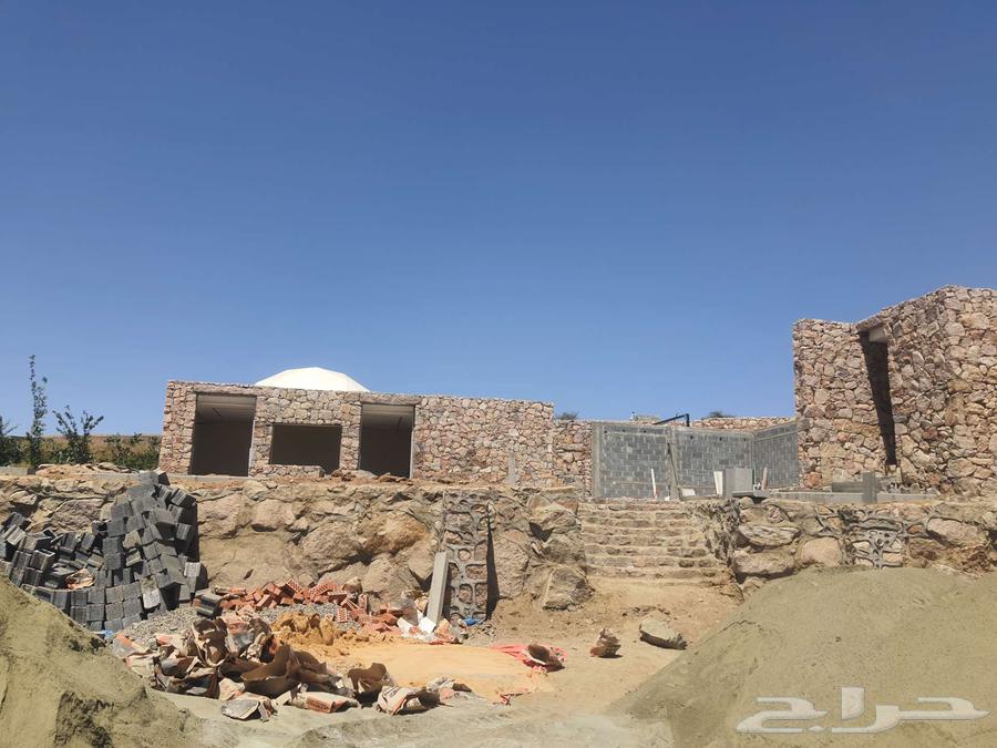 معلم حجر طبيعي64422928745474113