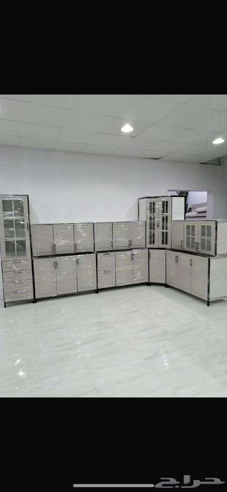 Ready-made kitchen cabinets, modified ready-made, and custom details upon request64458659085699111