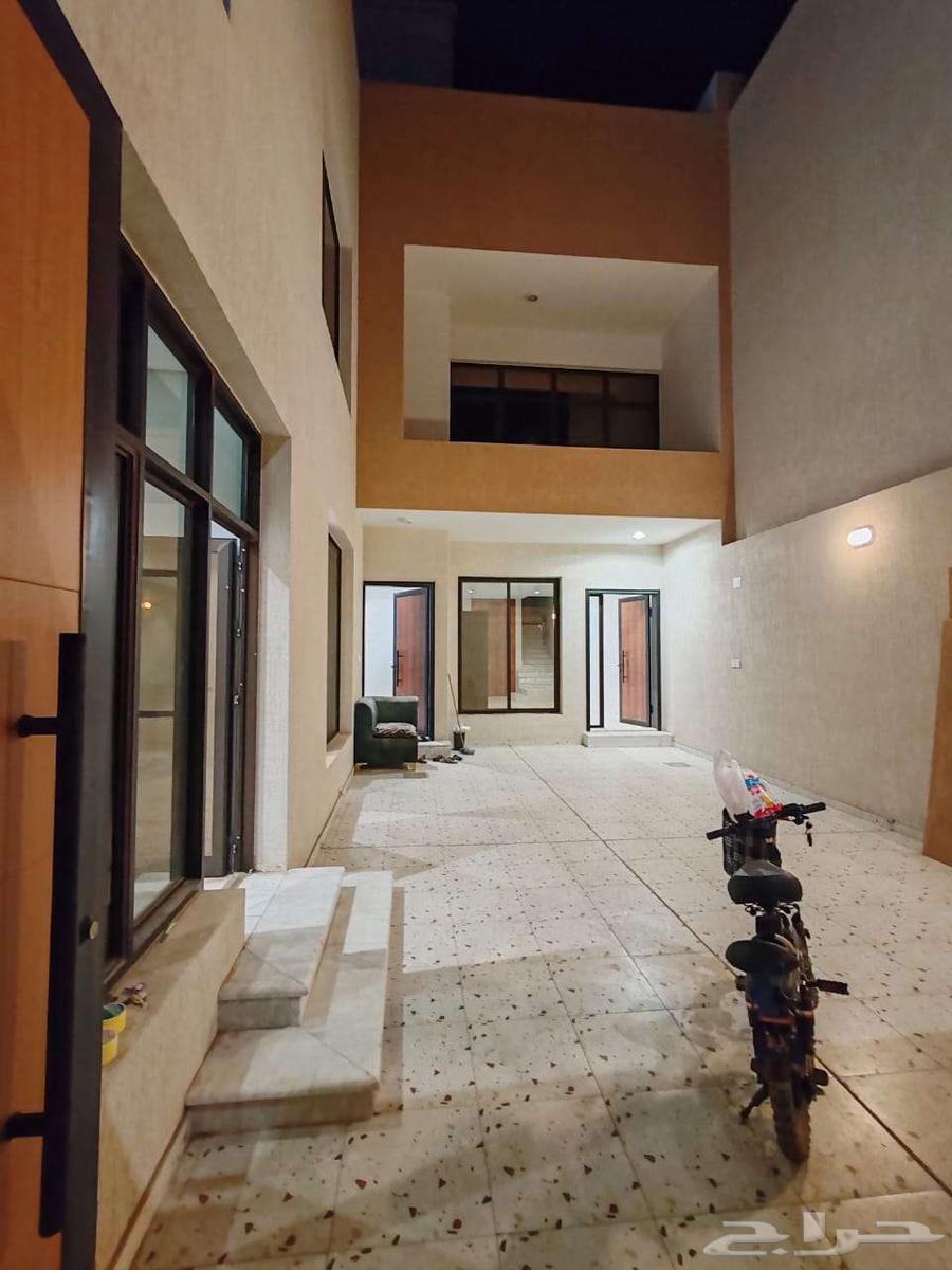 فيلا ثلاث طوابق بالريان سعر ممتاز64458086492803114