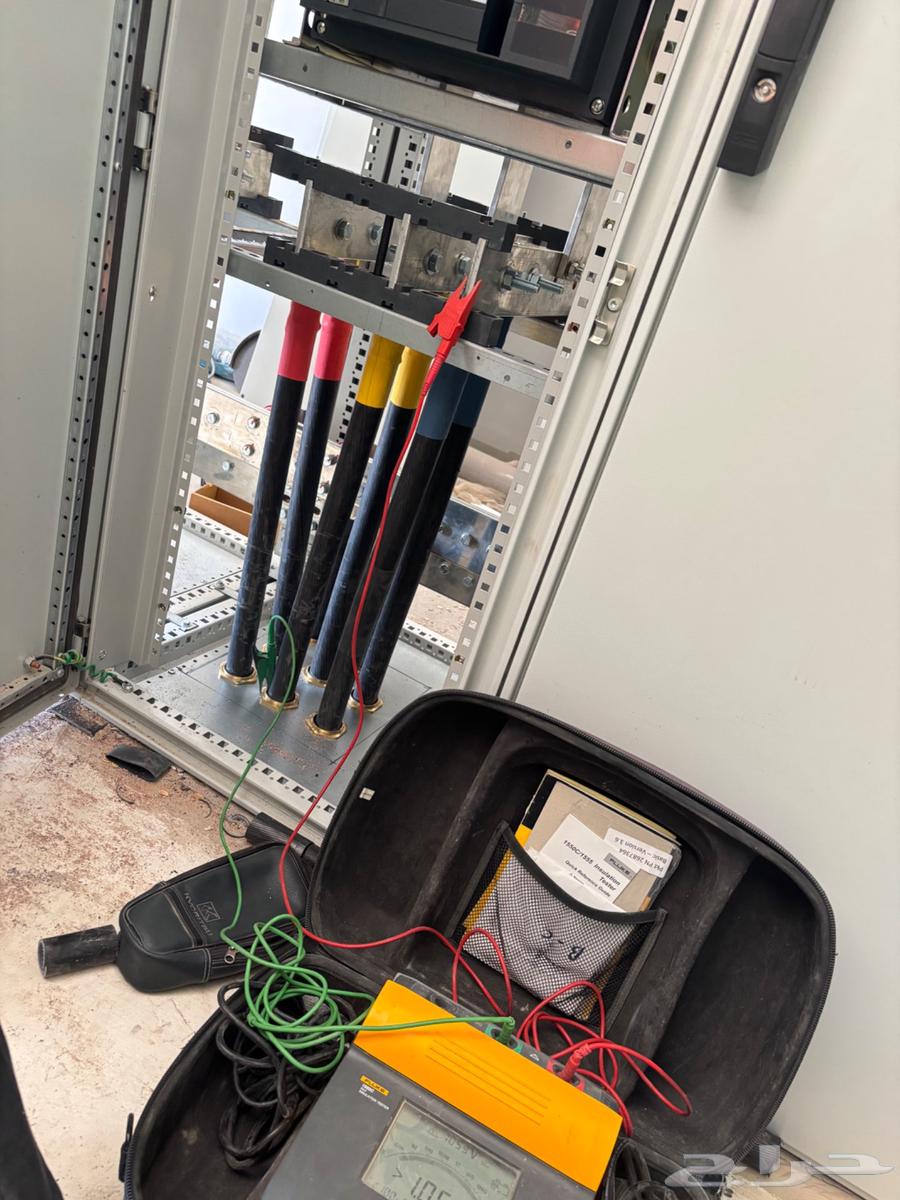 مفاول جهد عالي ومتوسط ومنخفض64459866211970112