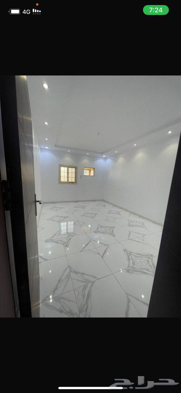 شقة مجددة الخمره القرينيه 3 غرف واسعه دور اول64493658825091111