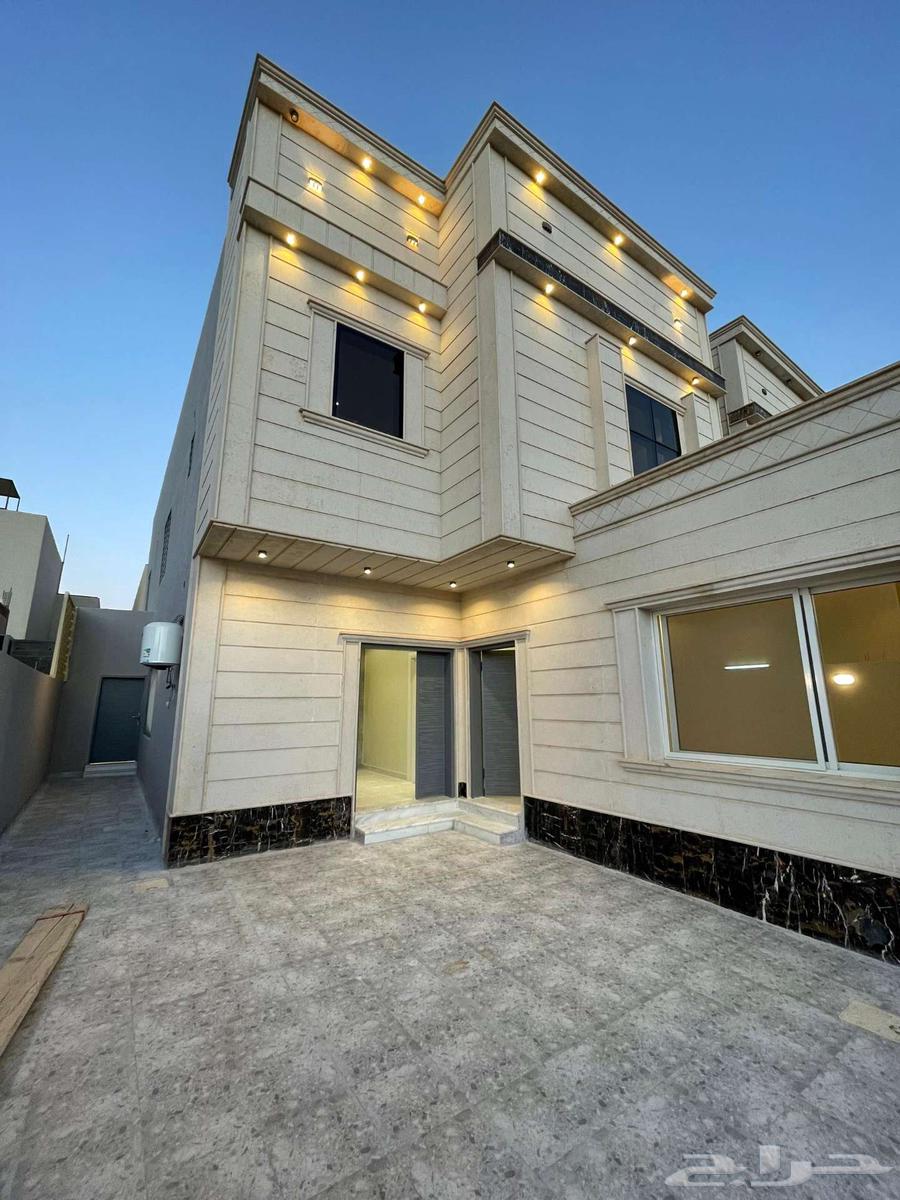 للبيع فيلا سكنية بعنيزة حي الملك فهد 67864506231729155111