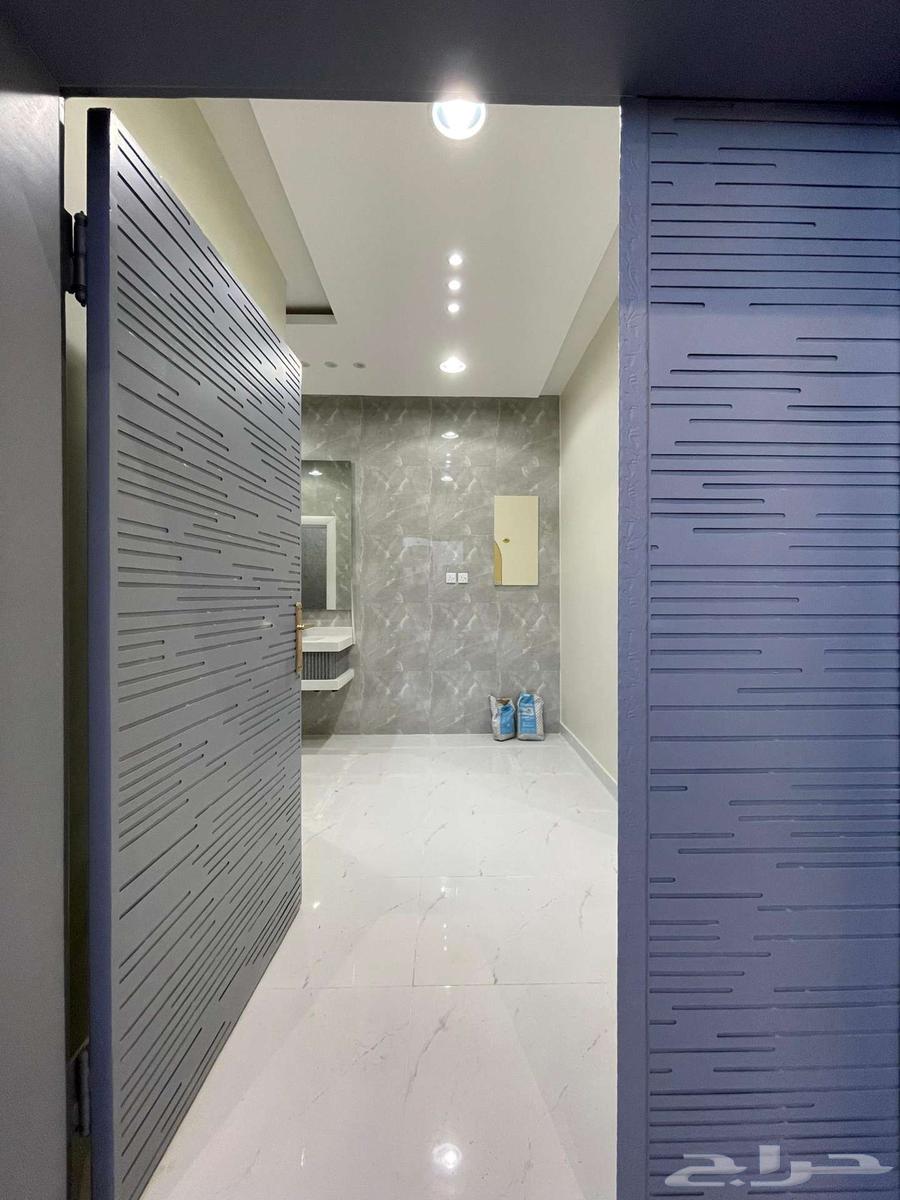 للبيع فيلا سكنية بعنيزة حي الملك فهد 67864506231729155113