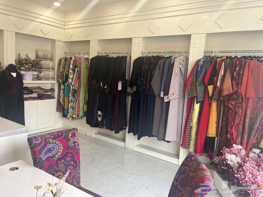 محل في حي الملك فيصل شارع الكهرباء للتقبيل64506264062083110