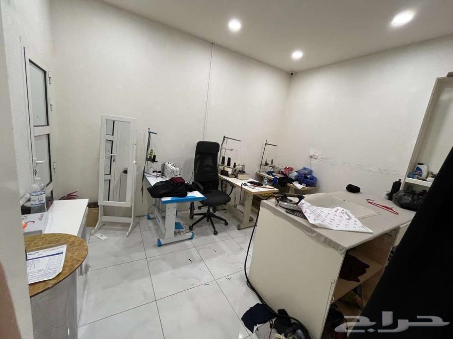 محل في حي الملك فيصل شارع الكهرباء للتقبيل64506264062083112