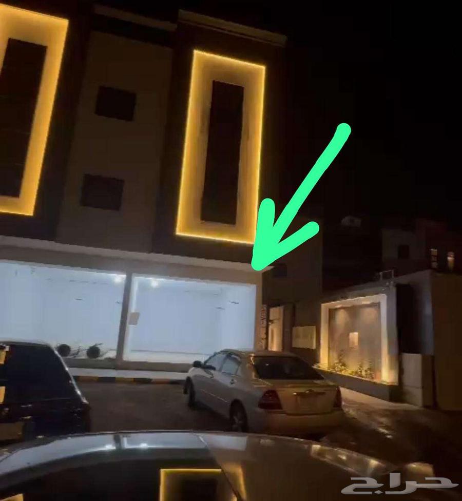 معرض للإيجار