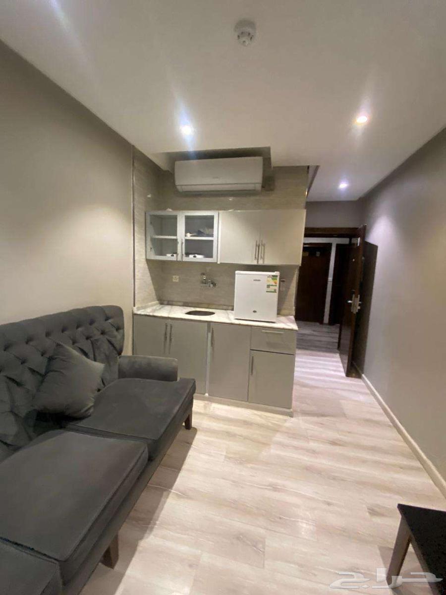 شقة فندقية غرفة وصالة وبوفية مؤثثة وفاخرة بخميس مشيط64525020135299113