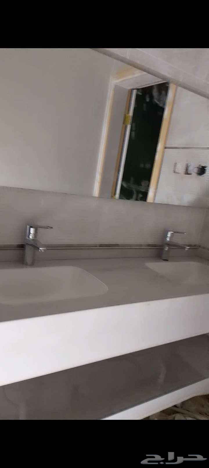 معلم سباك لدية سيارة وأسعارة مخفضة64538658392193111