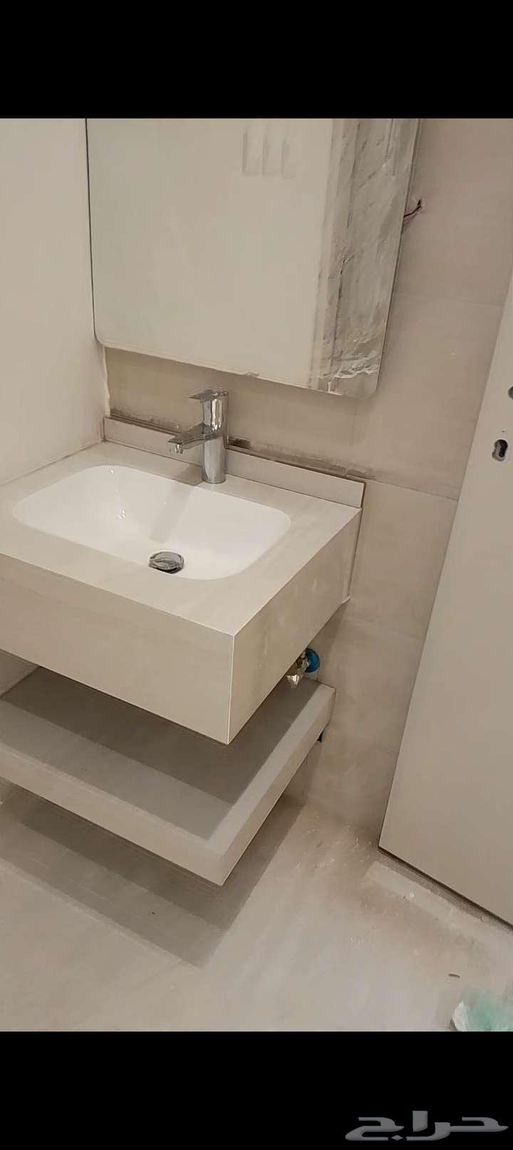 معلم سباك لدية سيارة وأسعارة مخفضة64538658392193110