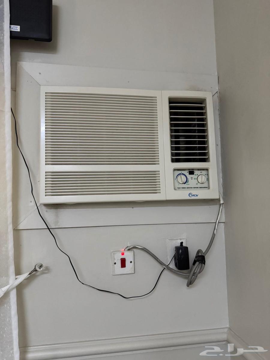 4 مكيفات شباك للبيع64538832828803111