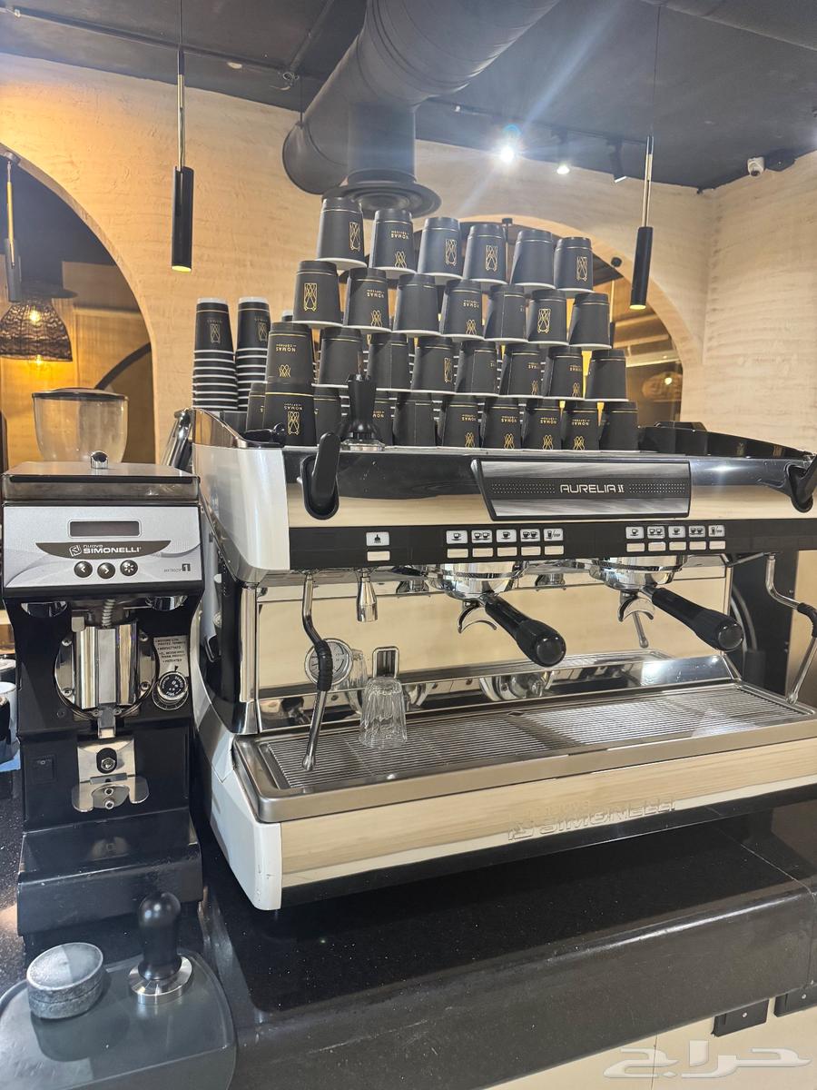 محل كوفي للتقبيل64572767898369113