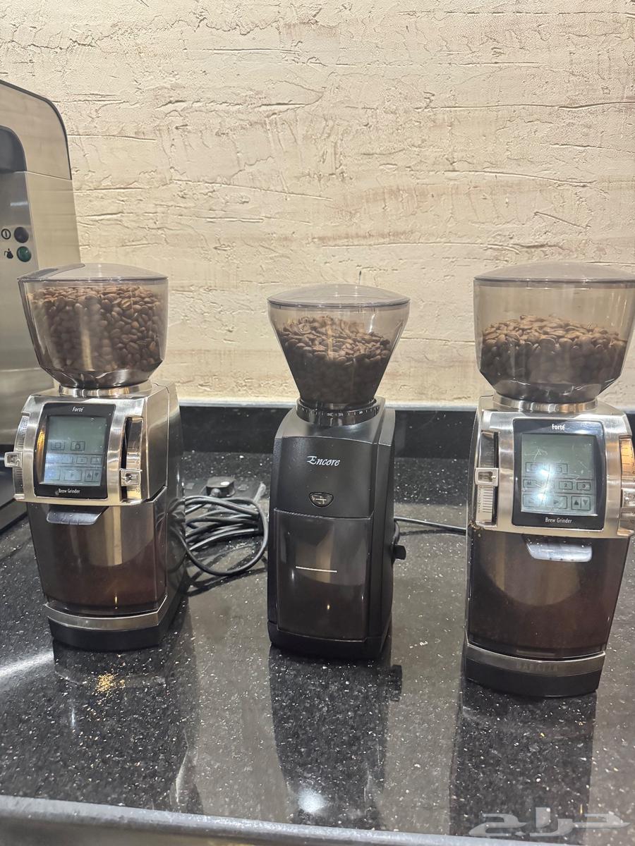 محل كوفي للتقبيل64572767898369114