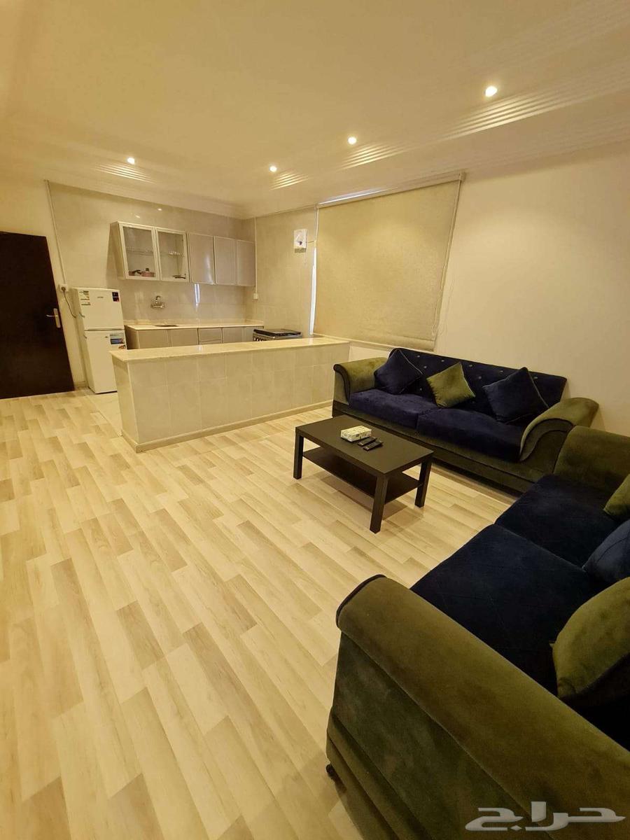 شقة فندقية غرفة وصالة مؤثثة وفاخرة للعوائل بخميس مشيط64572801219458113