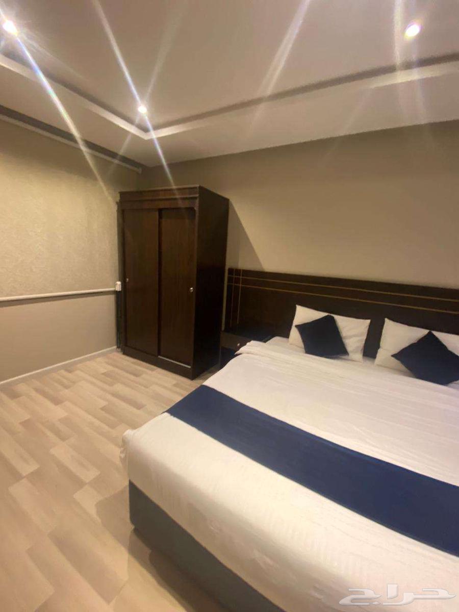شقة فندقية غرفتين وصالة مؤثثة وفاخرة للعوائل بخميس مشيط64572801238787112