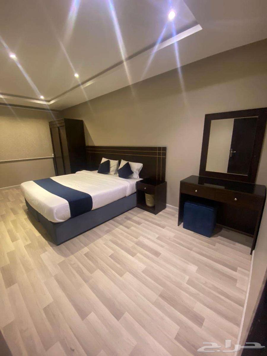 شقة فندقية غرفتين وصالة مؤثثة وفاخرة للعوائل بخميس مشيط64572801238787111