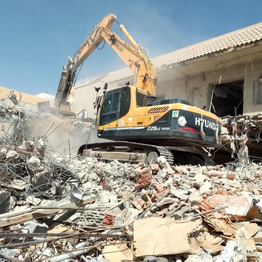 Demolishing buildings in exchange for contents, demolition of buildings64572950174722112
