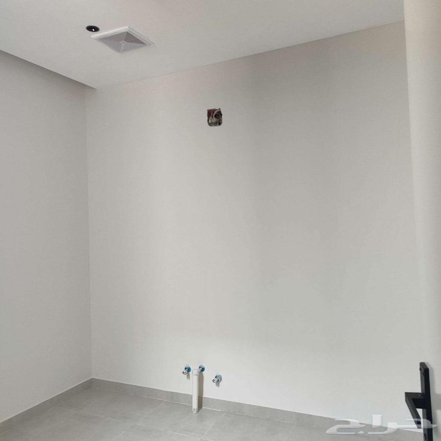 للايجار شقة عزاب حي القادسية بسعر (2500) شهريا عرض 1437H64582339899777110